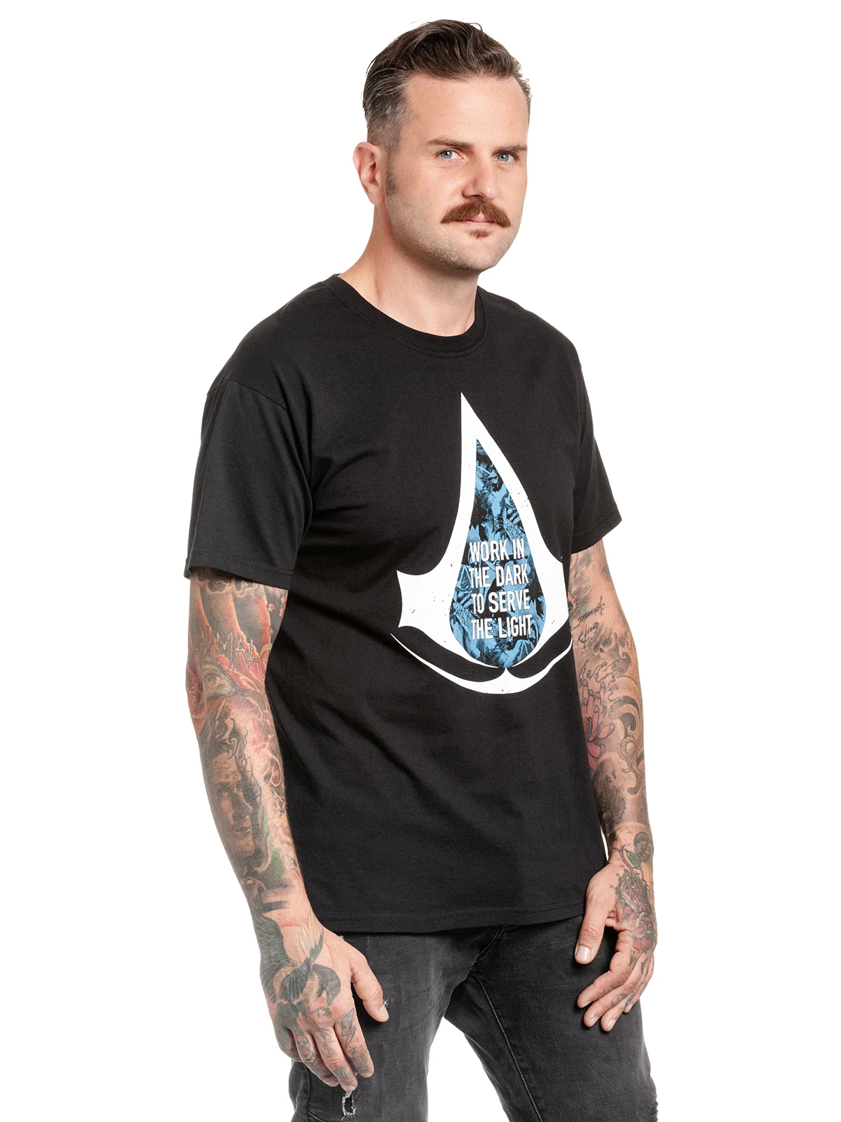 Assassins Creed Work In The Dark Herren T-Shirt Schwarz – Bild 4