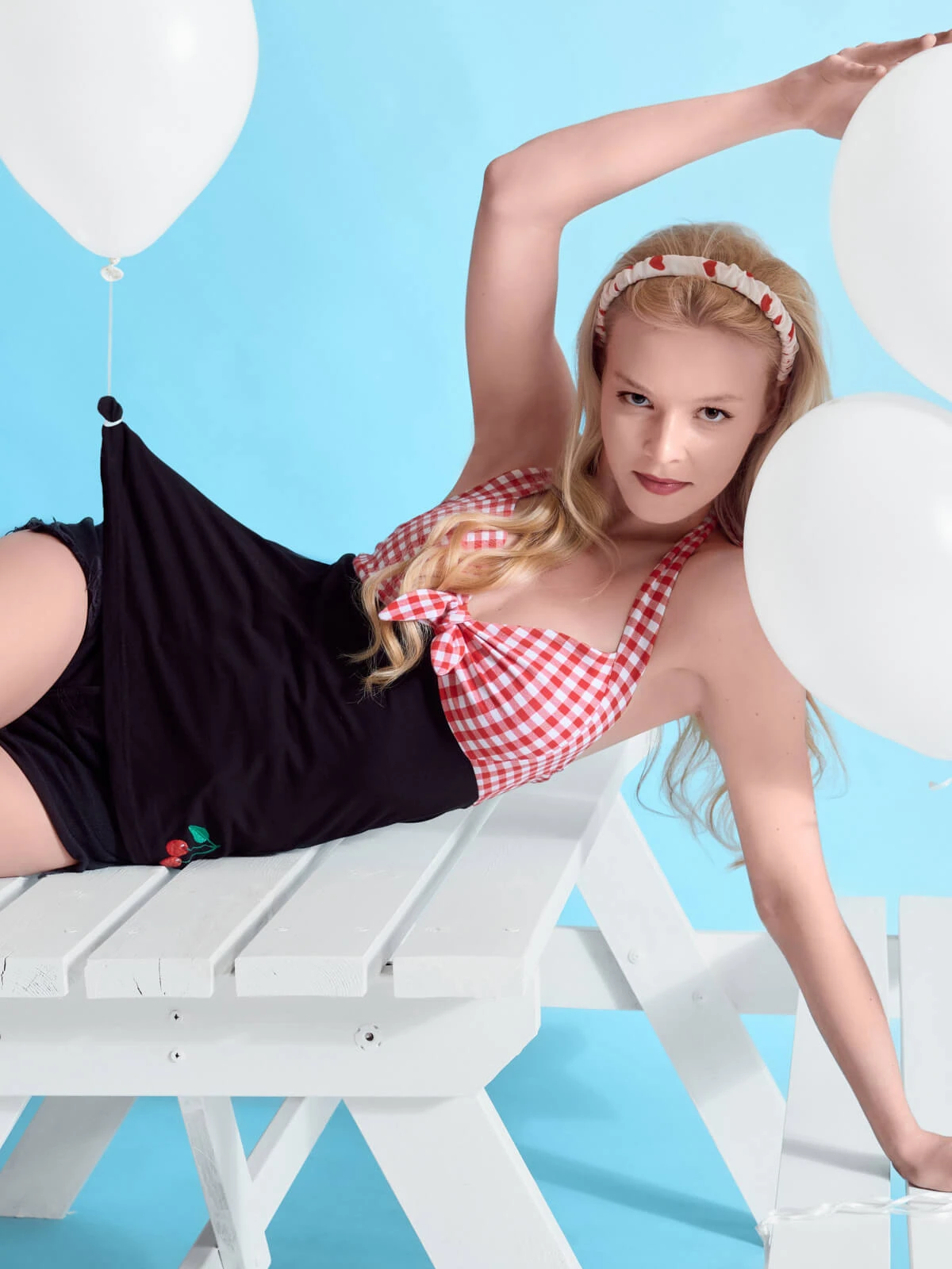 Pussy Deluxe Red Plaid Damen Neckholdertop Schwarz/rot – Bild 9